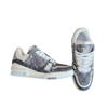 LVEE GREY